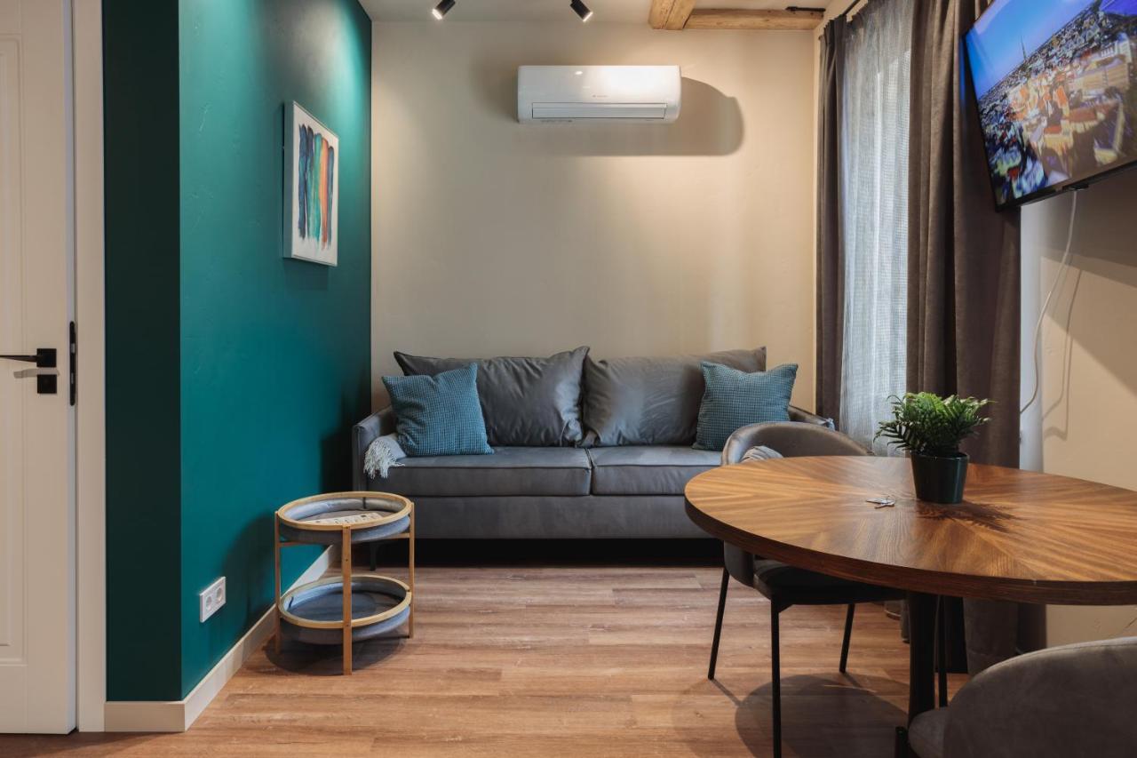 Colonel Suites & Apartments Riga Bagian luar foto
