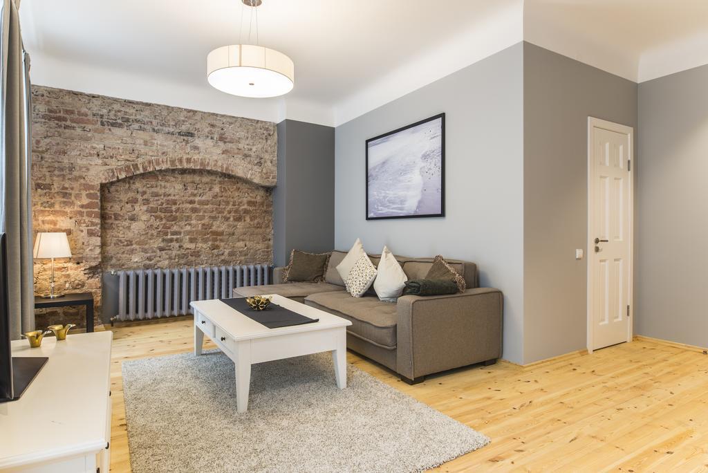 Colonel Suites & Apartments Riga Bagian luar foto