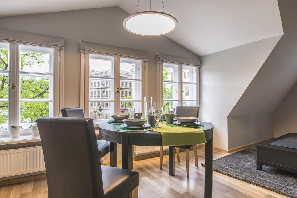 Colonel Suites & Apartments Riga Bagian luar foto