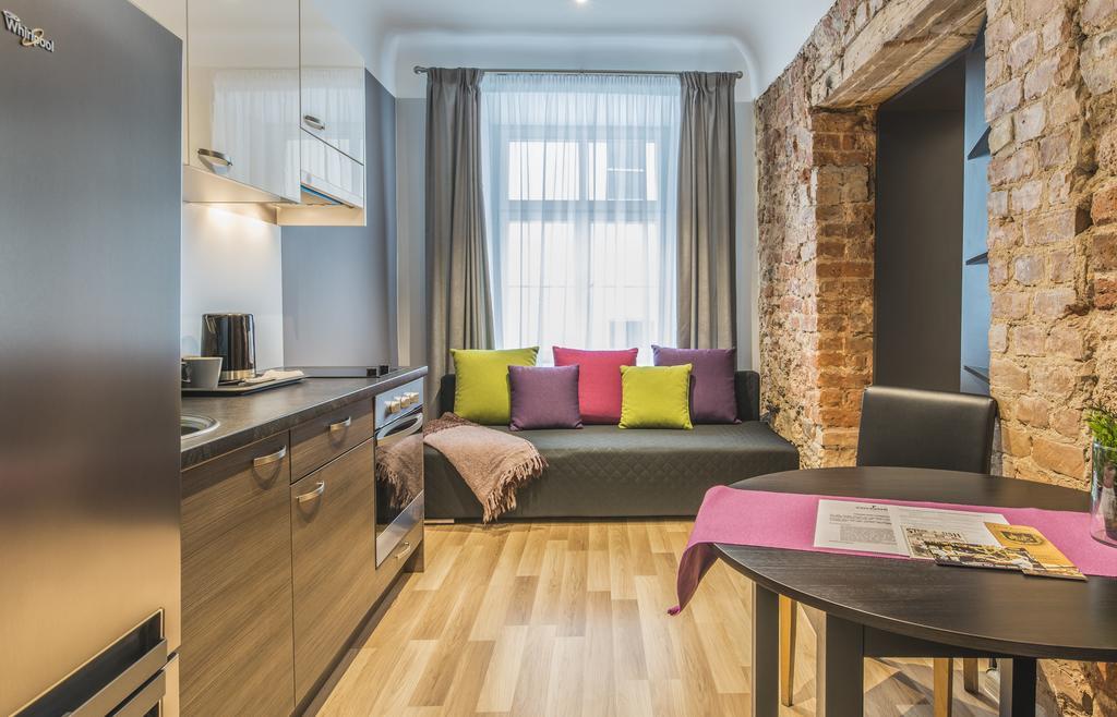 Colonel Suites & Apartments Riga Bagian luar foto